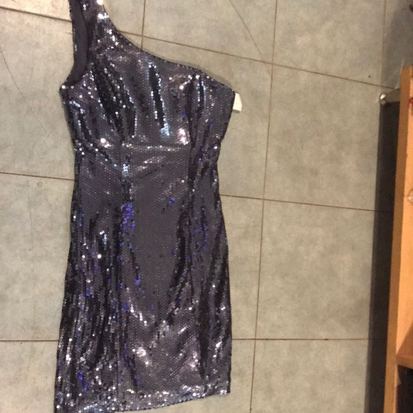 Twenty Six dress - Picture 1 of 2